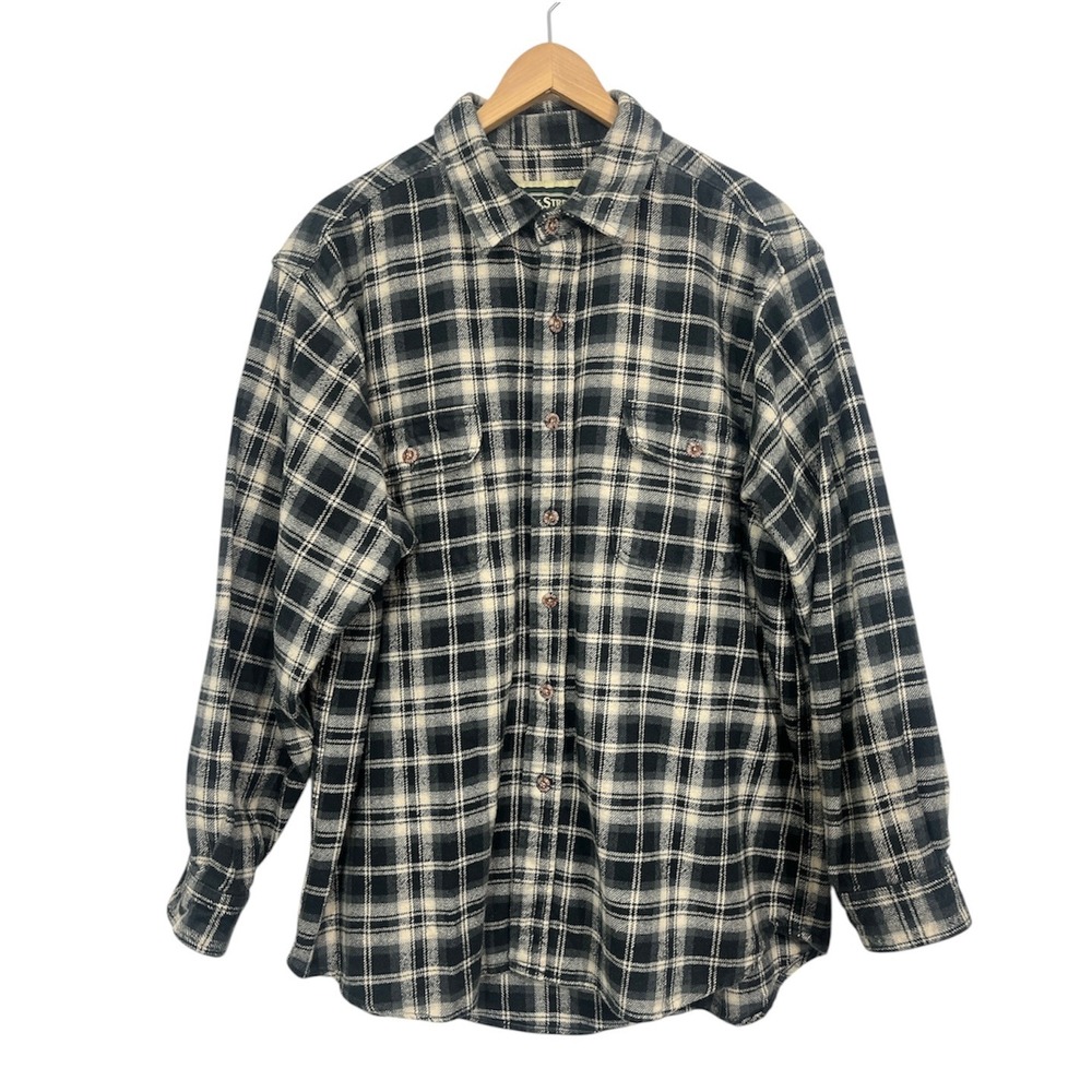 Vintage Field & Stream XL Plaid Flannel Button Up Shirt Casual Outdoor Thick